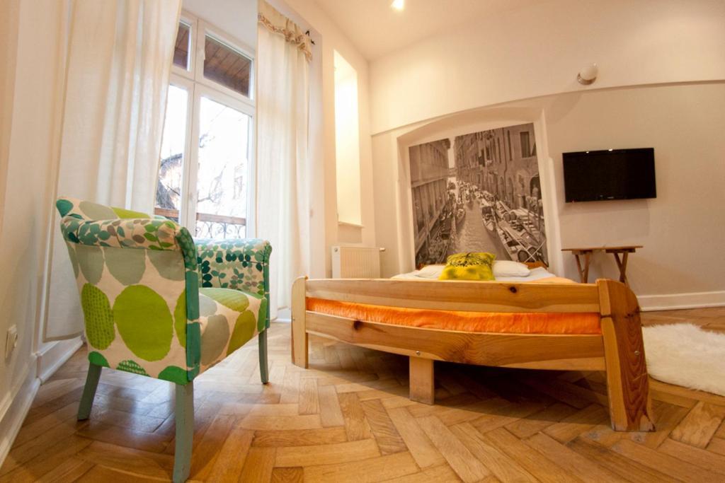 Bagatela Stare Guest house *