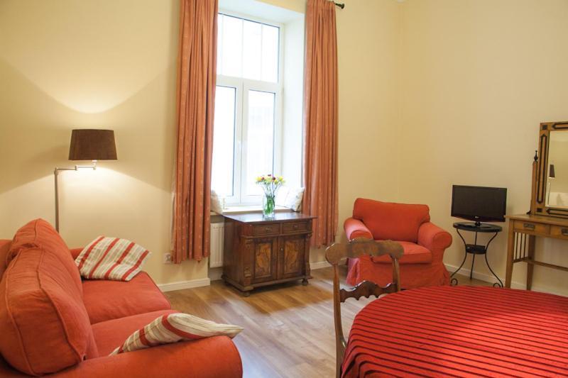 Bagatela Stare Guest house